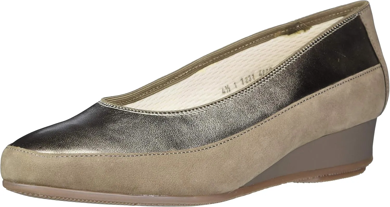 ara Women's Aron Flat