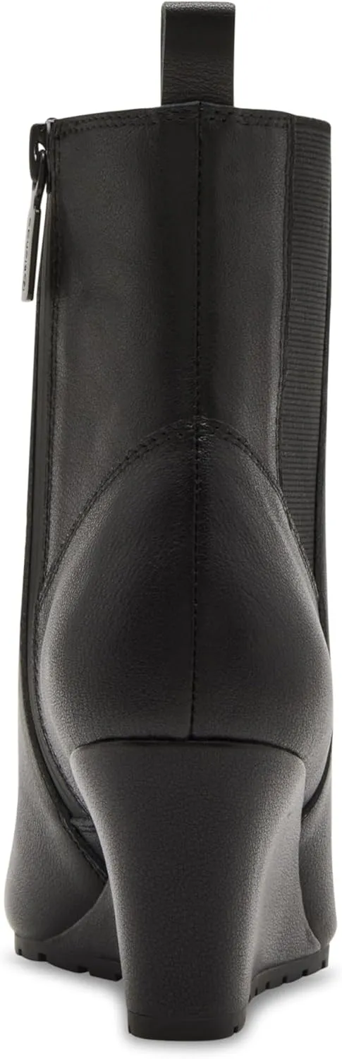 Blondo Women's Veena Ankle Boot