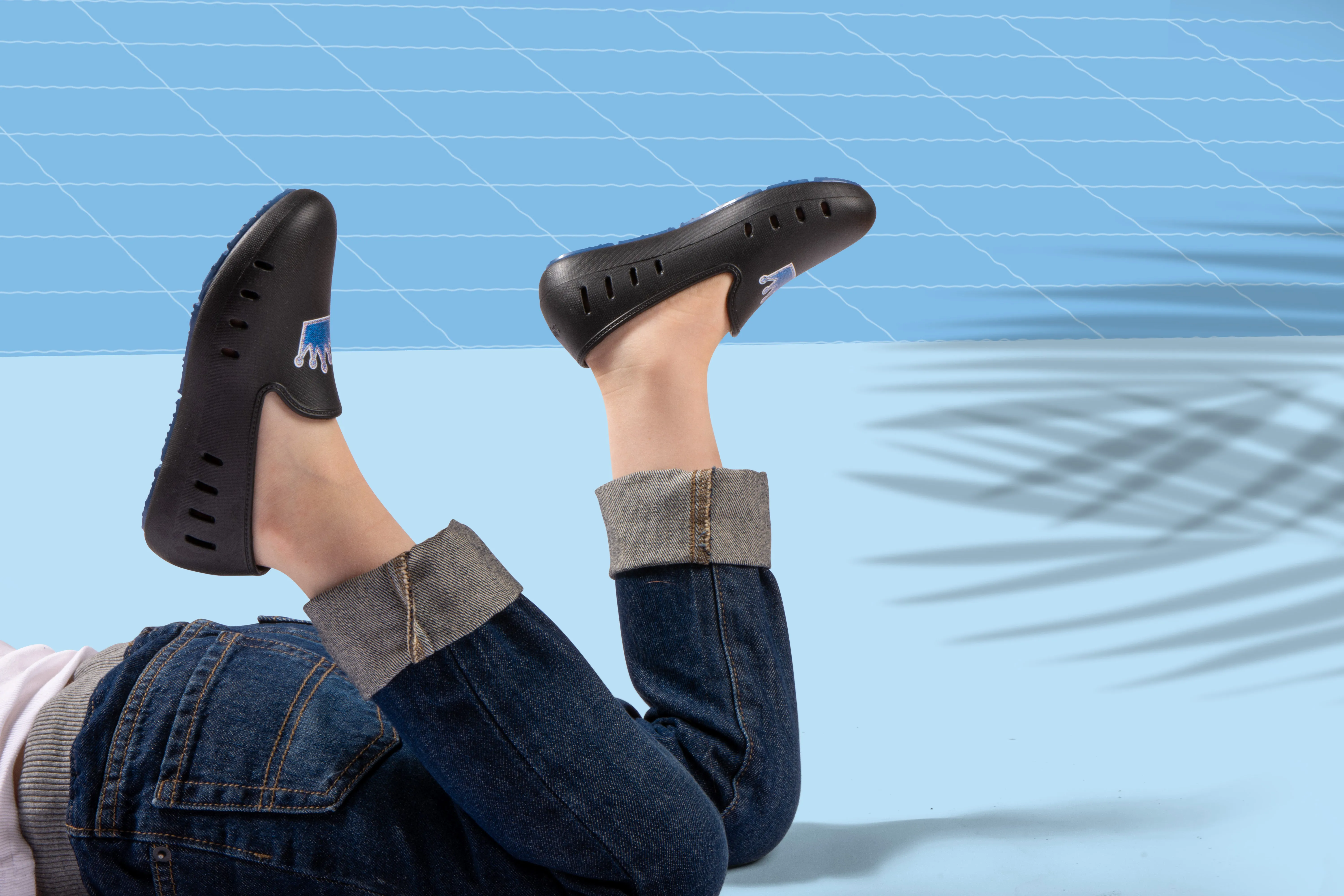 Cruise Loafer Kids - Black Denim Crown print / Waterproof