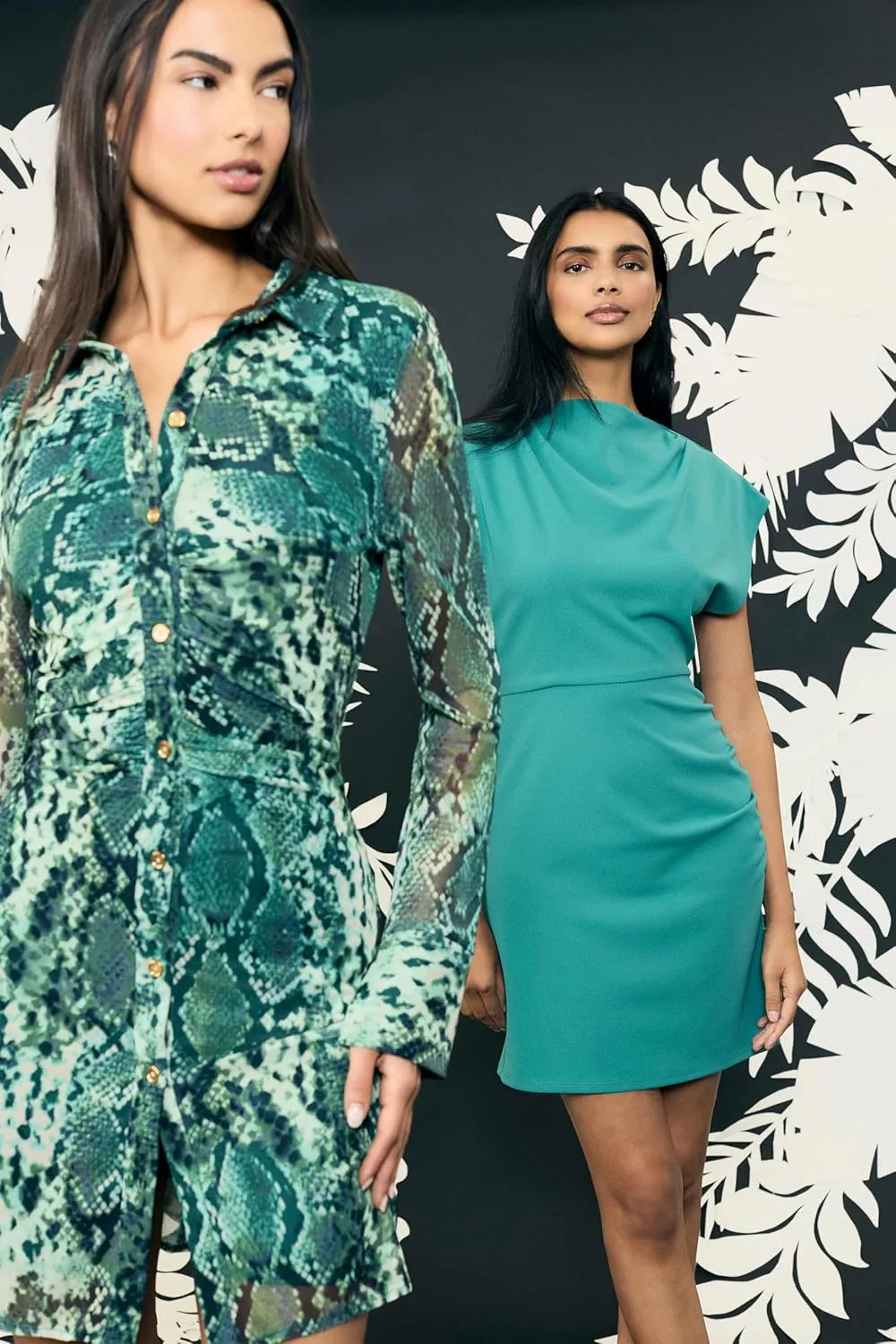 Donna Morgan Women's Button Down Collared Snake Print Fitted Mini-Long Sleeve Shirtdress-Going Out Dress