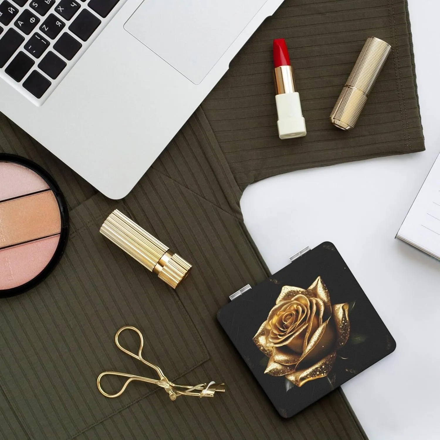 Gold Rose Portable Pocket Cosmetic Mirror-Compact and Light, It is A Necessary Thing to Go Out for Beauty and Makeup