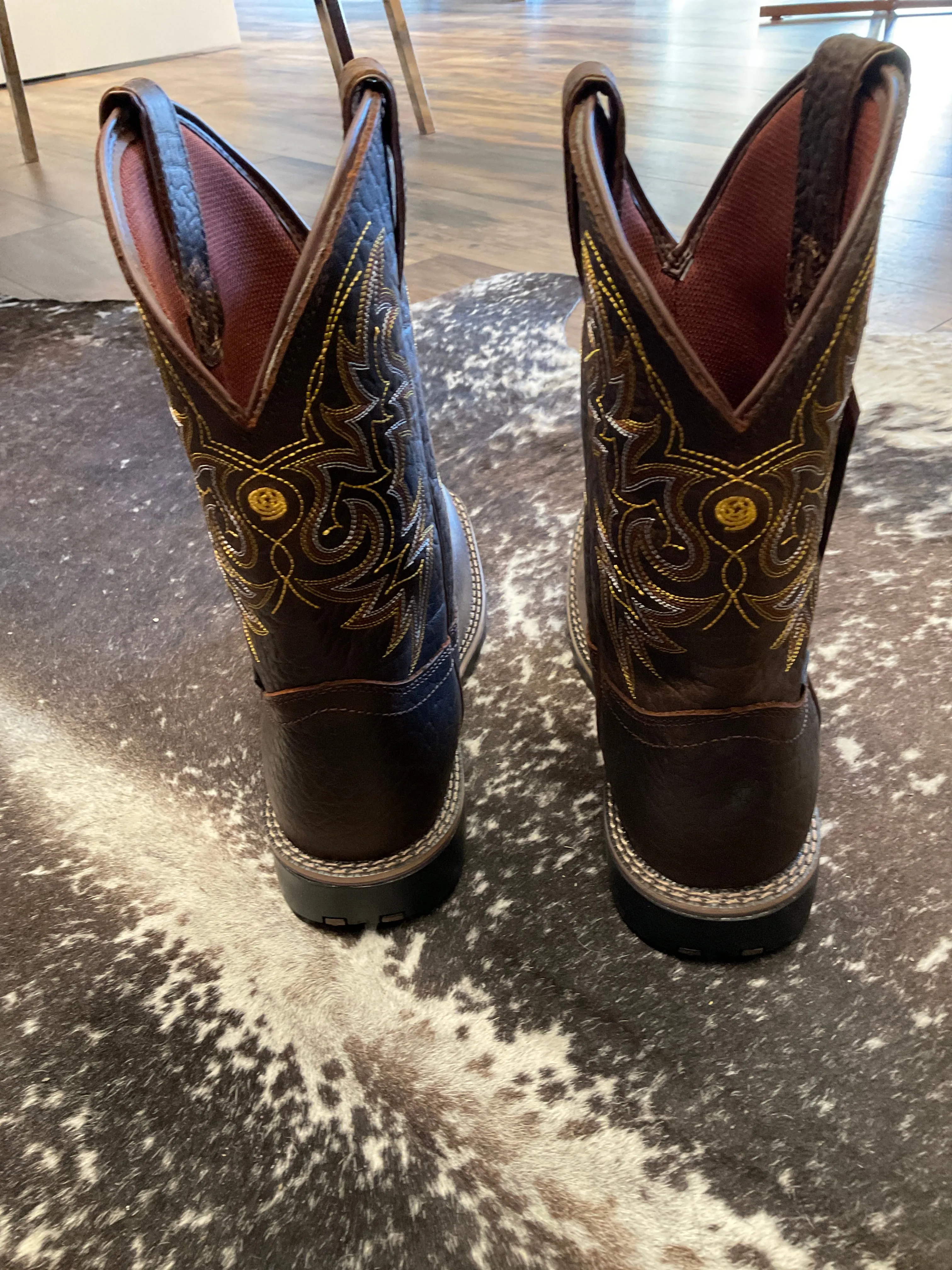 Justin Fireman Distressed Brown Water Buffalo-George Straits