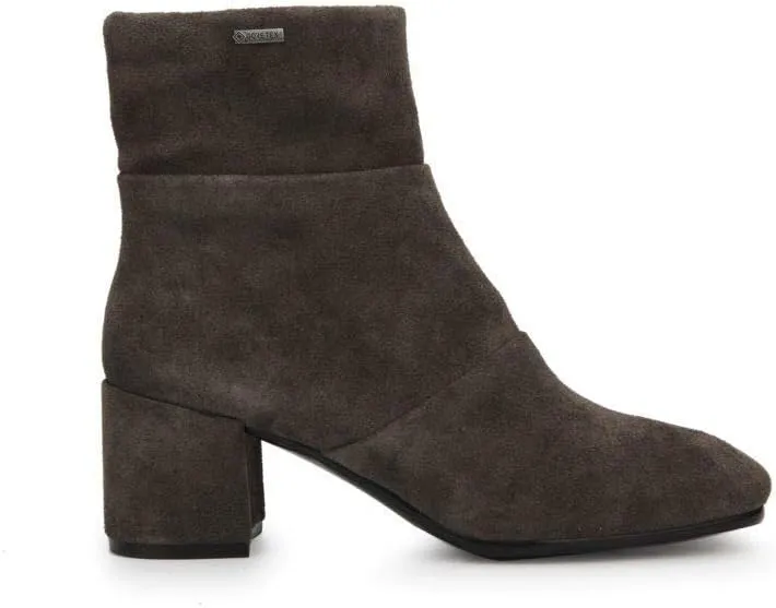 Kenneth Cole Women's Eryc Goretex Square Toe Ankle Bootie Boot