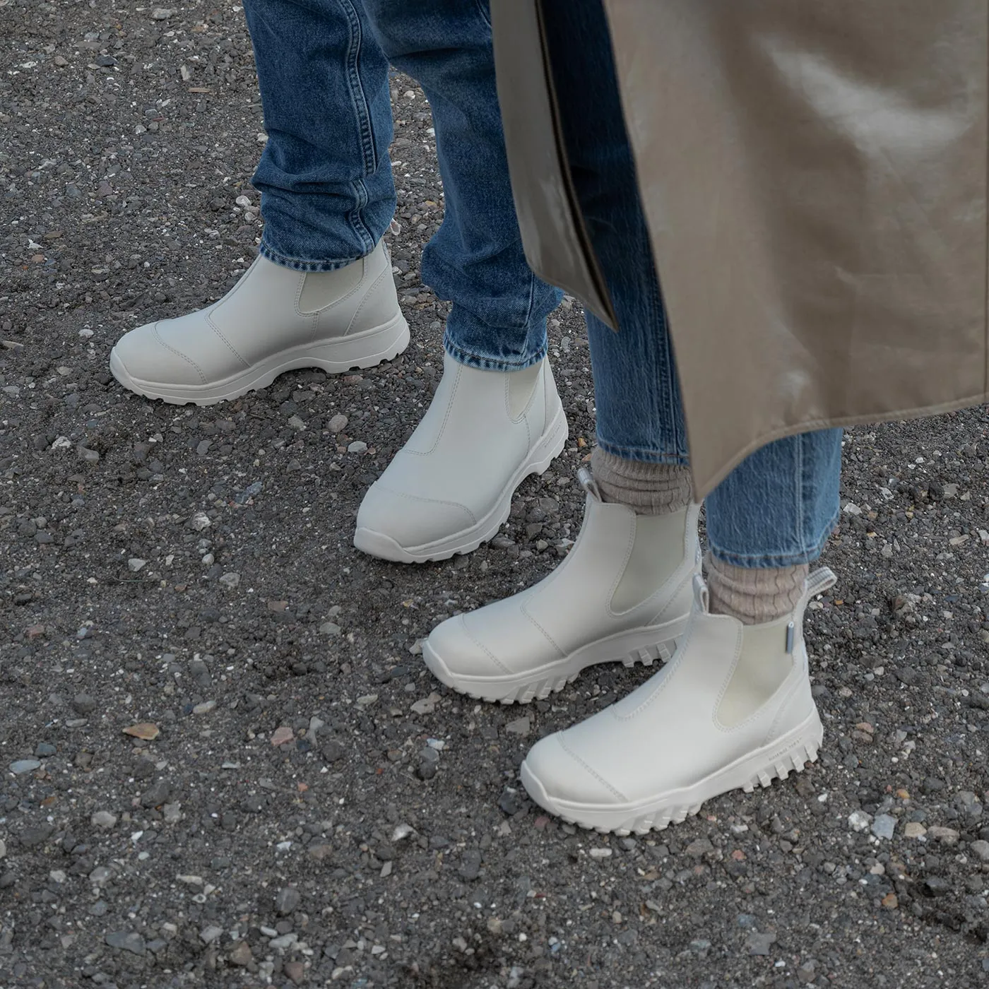 Magda Track Waterproof Reflective - Ivory