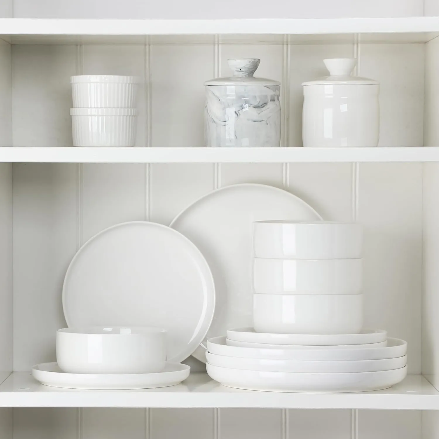 MALACASA Plates and Bowls Sets, 12 Pieces Porcelain Dinnerware Sets Dishware Sets Chip Resistant Ceramic Dish Set Dining Dinner Ware Service for 4, White, Series LUNA