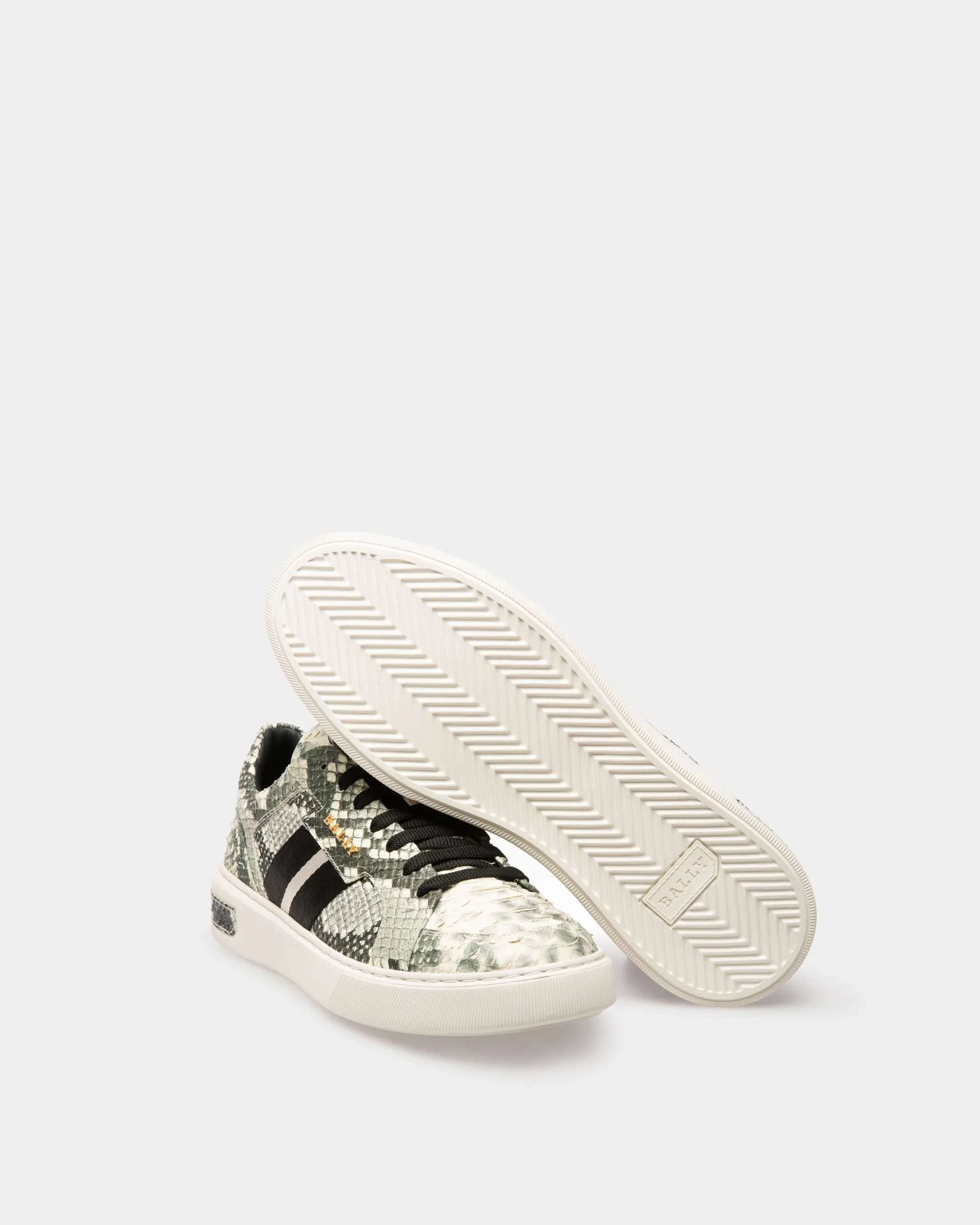 Marell Sneakers In White Leather