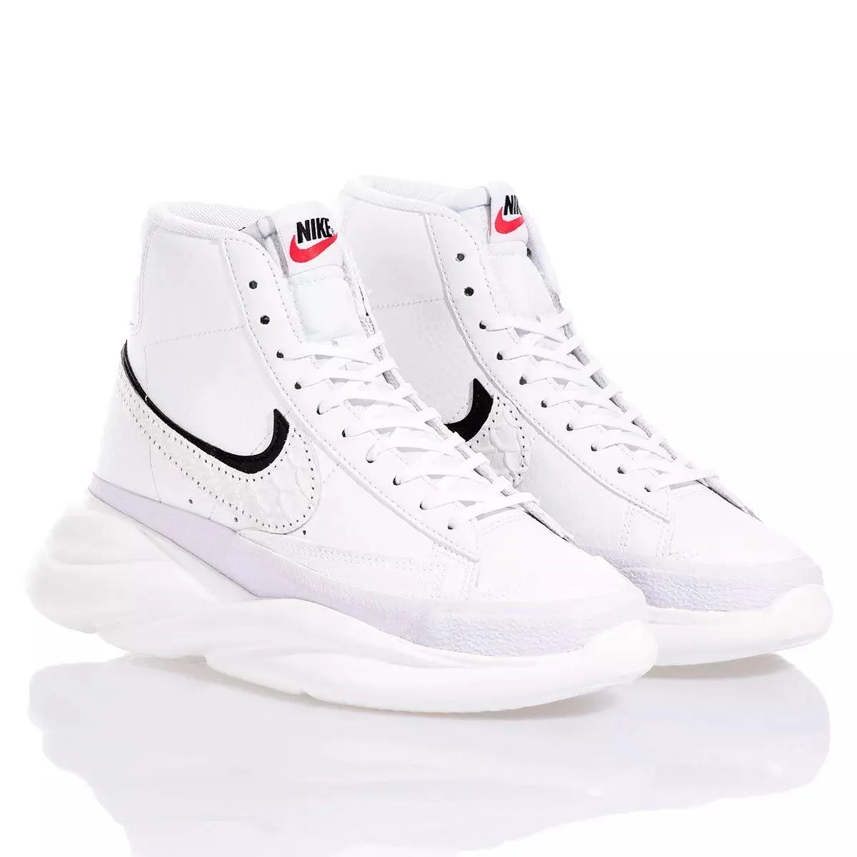 Nike Wave Black & White
