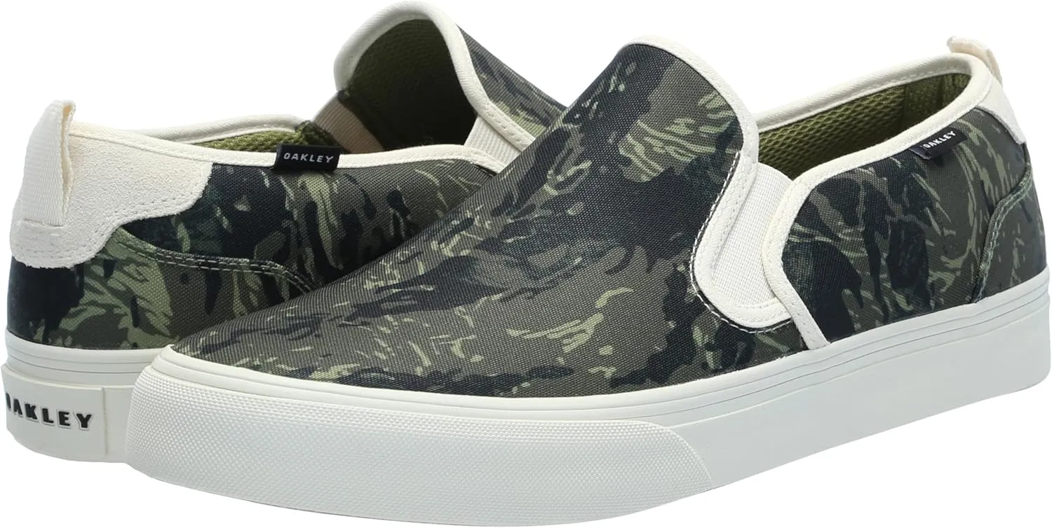 Oakley Men's Banks Slip-on Canvas Sneaker
