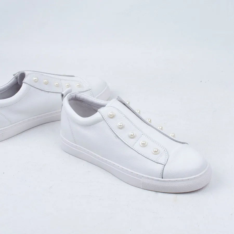 Pearla Pearl Sneaker