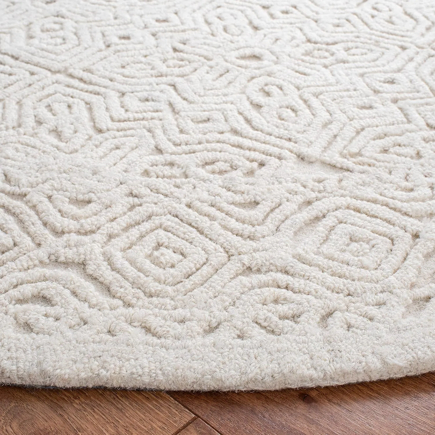 Safavieh Transitional