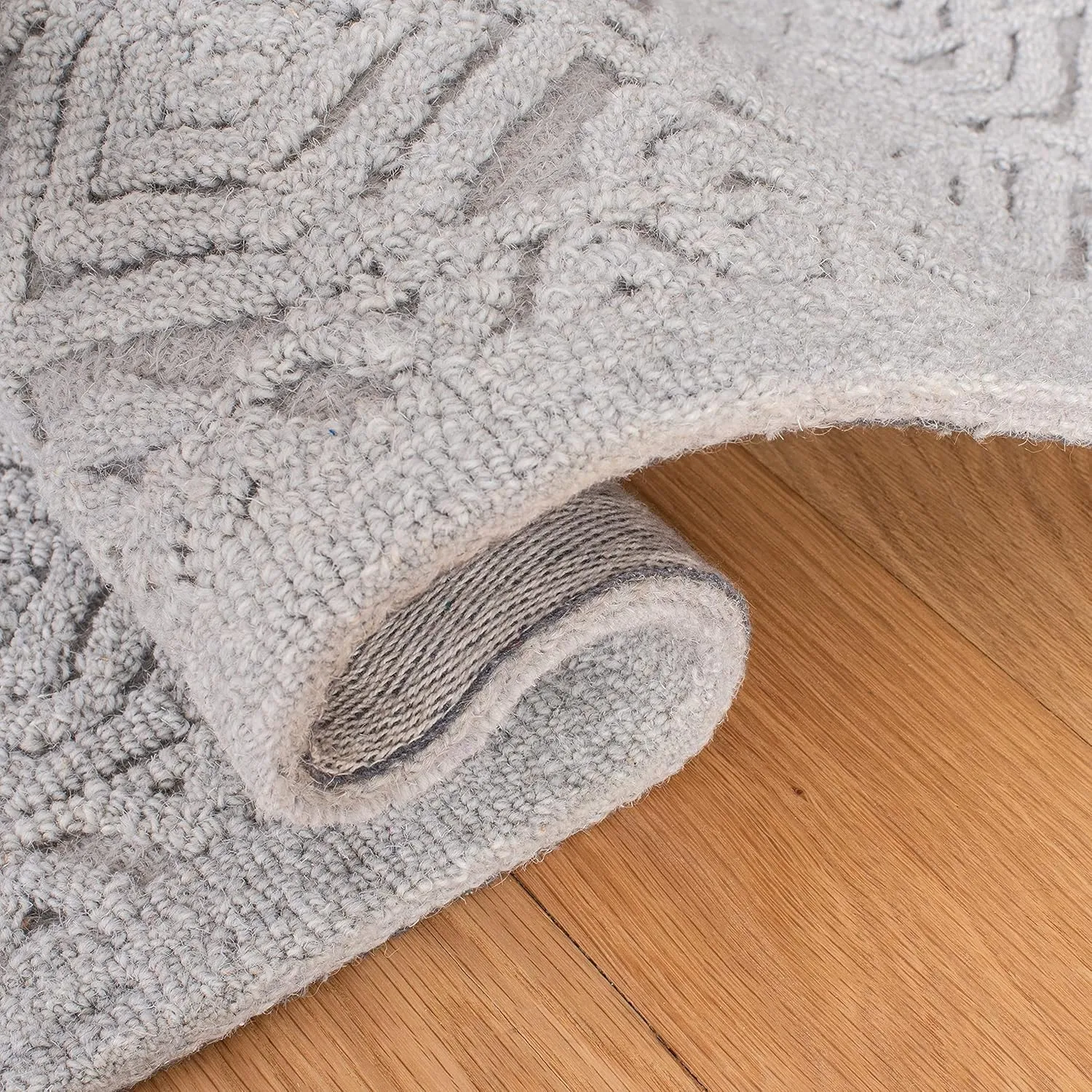 Safavieh Transitional