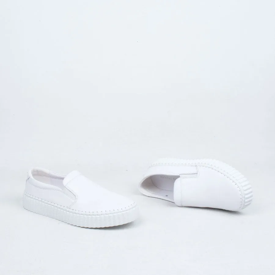 Samba Slip On