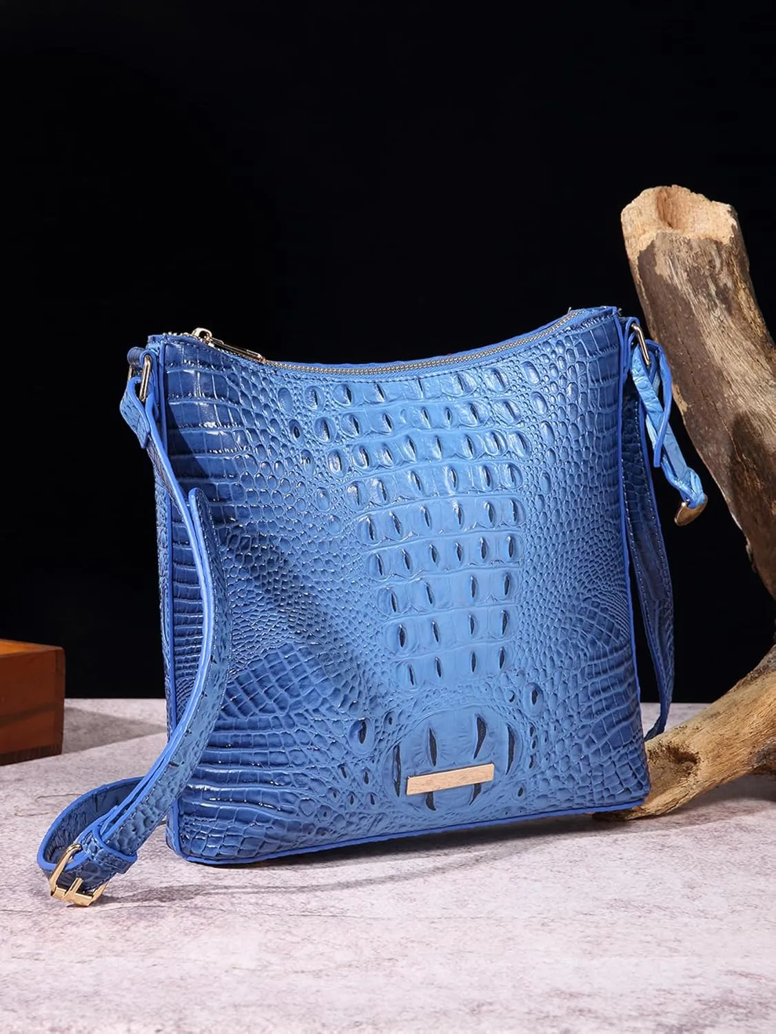 Shoulder Crocodile Flat Handbags for Women trendy Ladies Bag Crocodile PU Leather Crossbody Purse with Strap