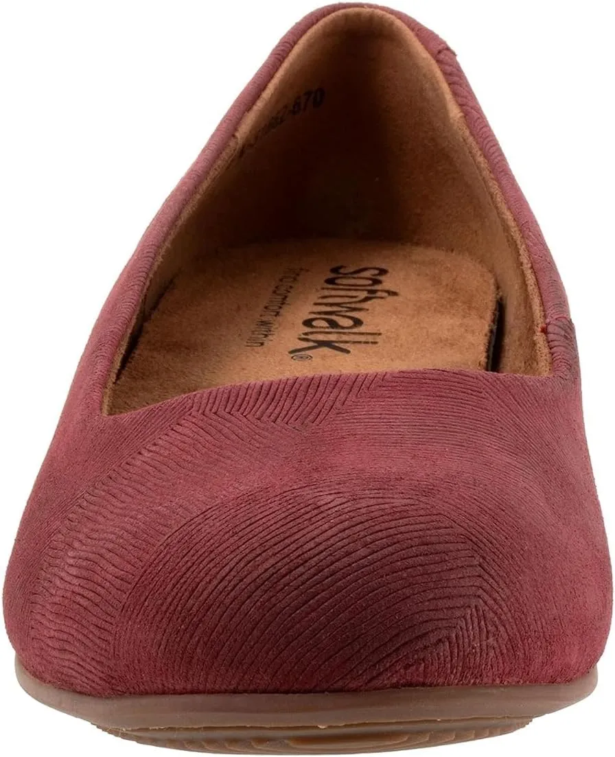 SoftWalk Women's Sonoma Mary Jane Flat