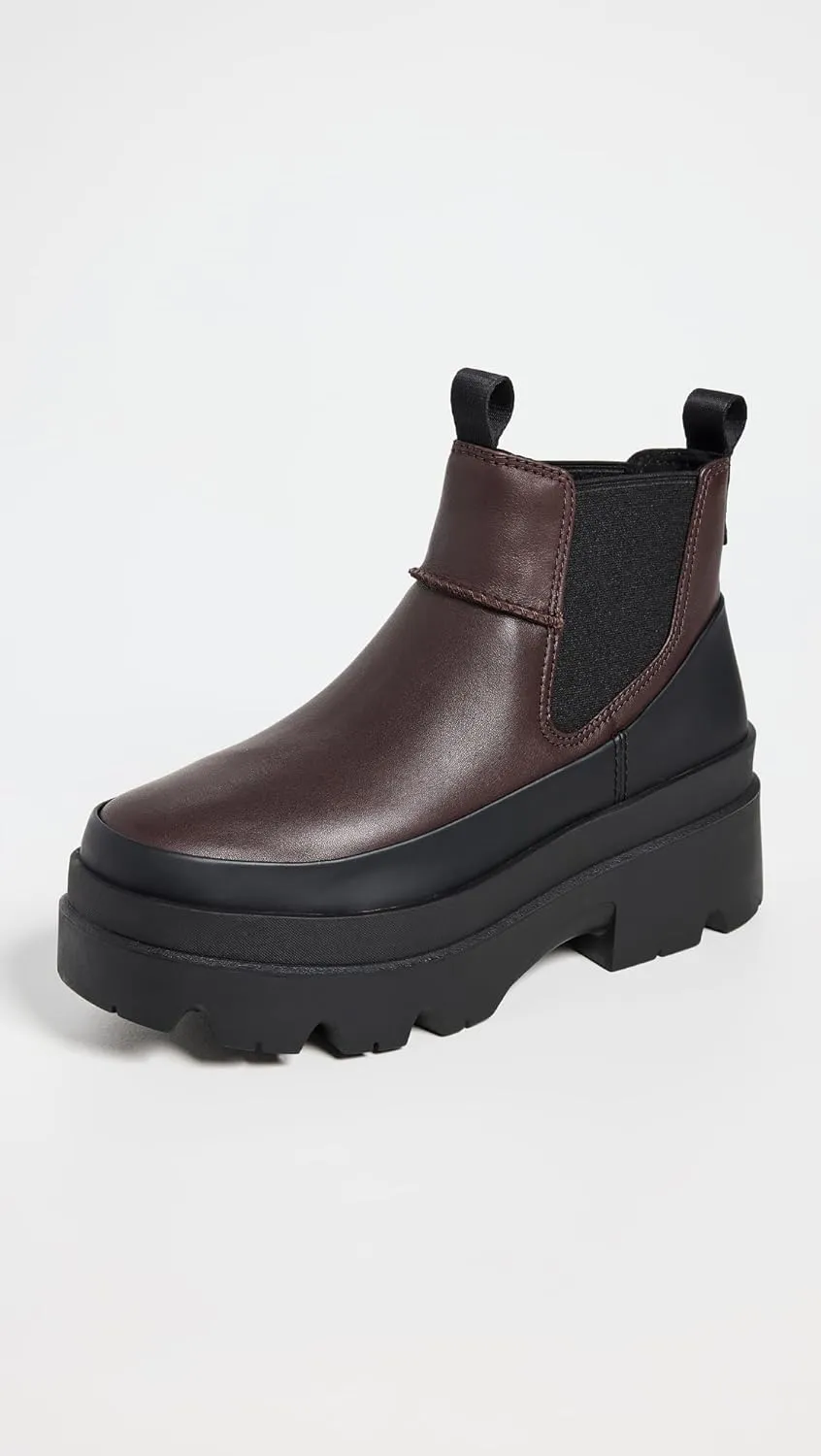 UGG Women's Brisbane Chelsea Boot