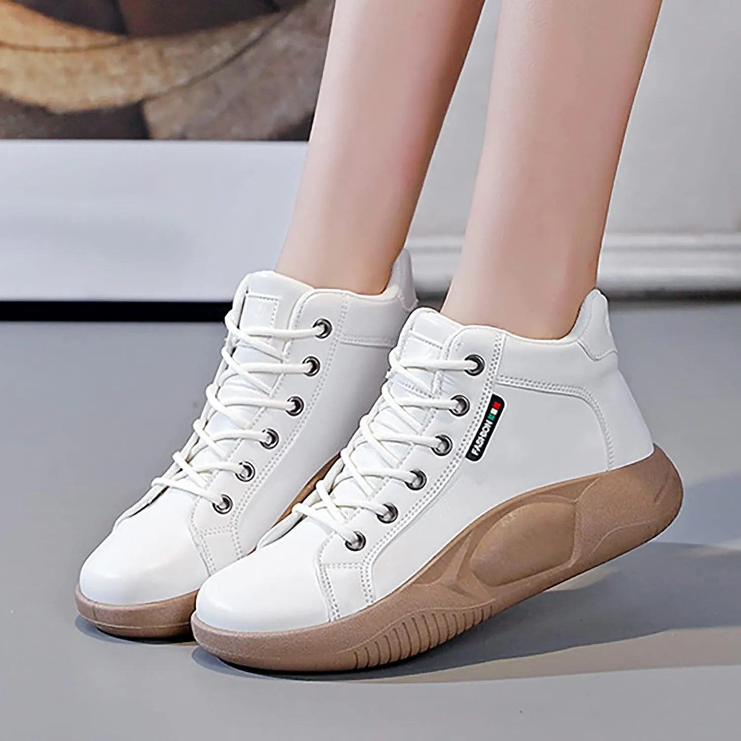 Women Slip On Casual Sneakers Comfortable Walking Shoes Lightweight Canvas Flats Non Slip Breathable Loafers